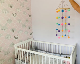 Pompom cot mobile