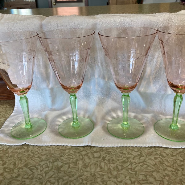 4 Vintage Champagne, wine, goblet or Water Glasses Watermelon Pink with green stems  6.75 X 3 1/4"