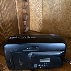 Vivitar PS80 Date Back 35mm - Fixed Lens Point & Shoot Film Camera - case and battery included