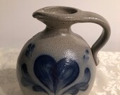 6 quot Rowe Pottery Works, Handmade Cambridge WIS, pitcher with beautiful Cobalt Blue Heart, Excellent condition 1994