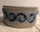 Vintage Wisconsin Pottery, Columbus WI 1993 salt glazed stoneware 8 quot crock, ears handles, beautiful Cobolt Blue swirls, dots, brown inside