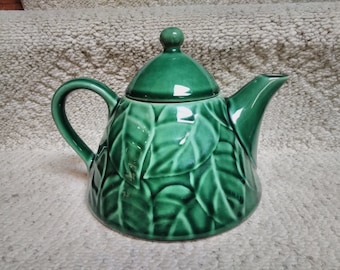 Lovely green stoneware tea pot by Pier 1, in the Jade Leaves pattern, excellent vintage condition, no chips or cracks, 9" x 6 1/2 tall x 7"