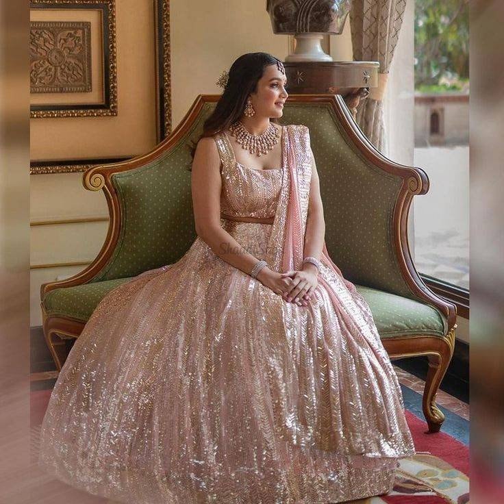 Pink Lehenga/manish Malhotra Lehenga 