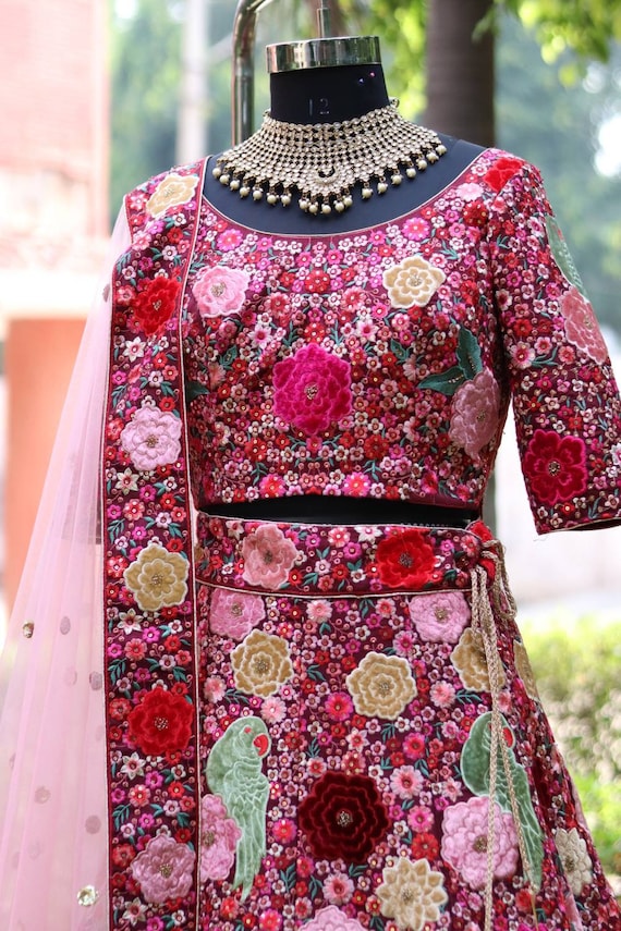 Dil top guldasta lehenga