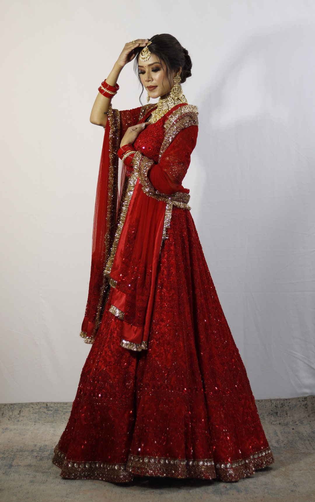 Priyanka chopra sabyasachi wedding gillete lehenga