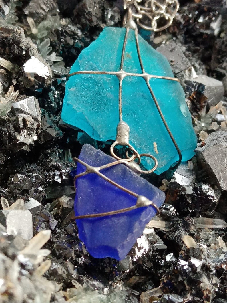 One Sea Glass Pendant Wire Wrapped Pendant Natural Gem Necklace +mineral fre Natural Mineral Gem Jewelry