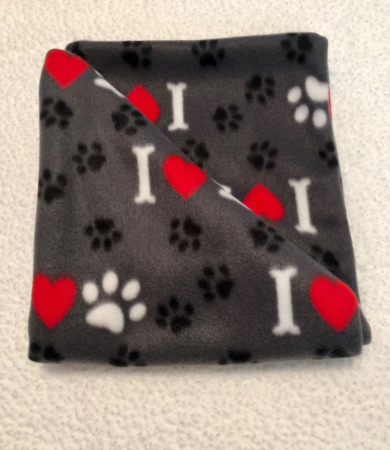 Cozy fleece dog blanket