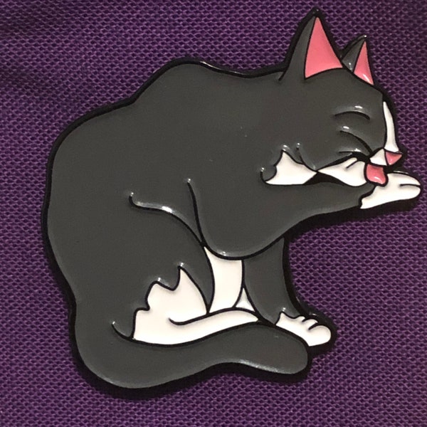 Gray and White Cat Enamel Pin