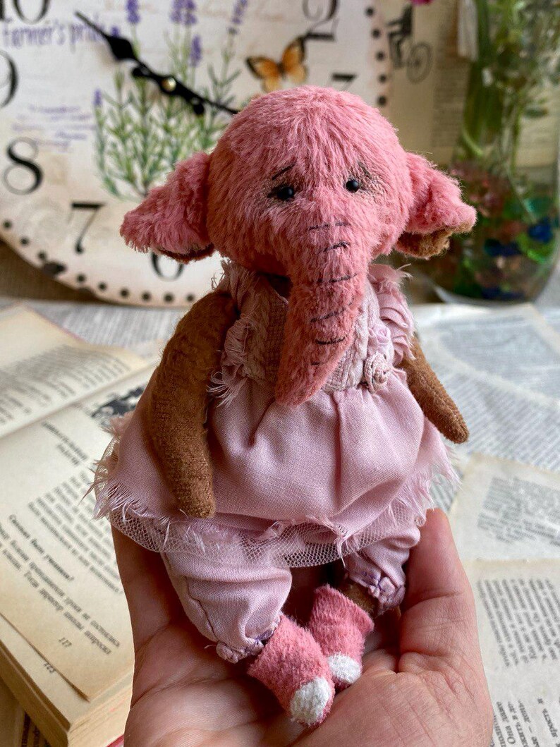 Artist Teddy Elephant Rosalee – Pink Collectible OOAK Stuffed Toy image 18