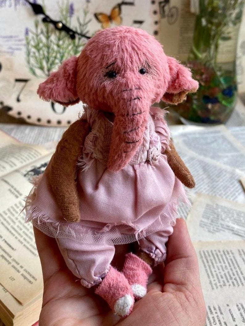 Artist Teddy Elephant Rosalee – Pink Collectible OOAK Stuffed Toy image 4