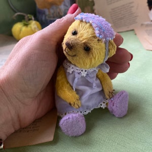 Cute baby mini bear.  OOAK teddy bear artist teddy bear.  A gift for her or him.