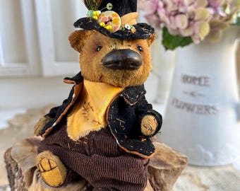 Oso de peluche de artista de 15 cm – Oso hecho a mano con gorro, chaqueta y pantalones, regalo coleccionable único.