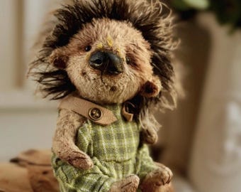 Teddy Hedgehog: 10 cm Miniature, Viscose Plush, OOAK Artist Doll, Collectible
