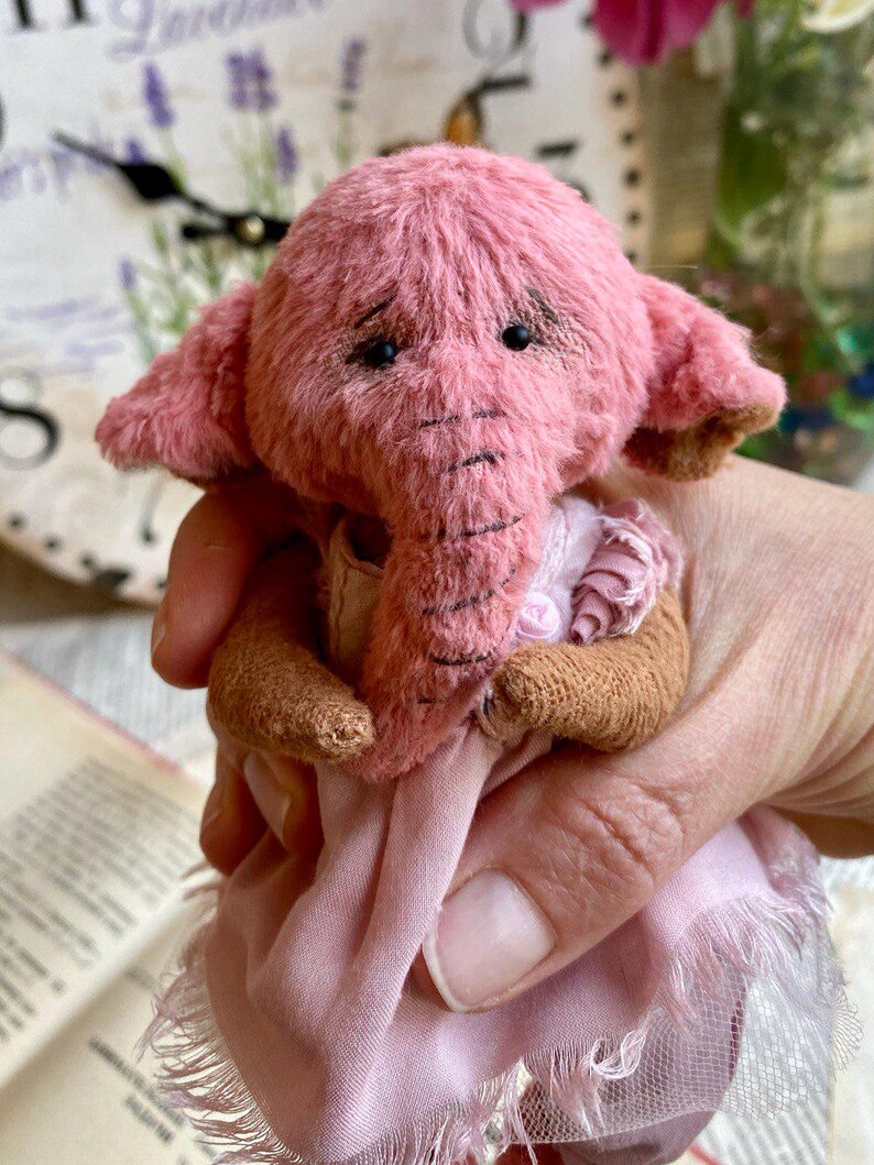 Artist Teddy Elephant Rosalee – Pink Collectible OOAK Stuffed Toy image 19