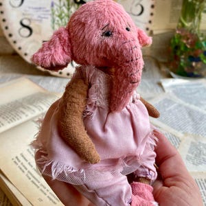 Artist Teddy Elephant Rosalee – Pink Collectible OOAK Stuffed Toy image 20