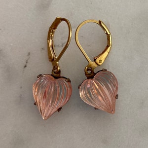 Vintage Ridged Rosaline Light Pink 12 mm Heart Glass Earrings