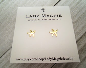 Small Starfish Stud Earrings | Sea Star Earrings | Hypoallergenic Stainless Steel | Beach Ocean Mermaid Nautical Girl Jewelry | GOLD Color