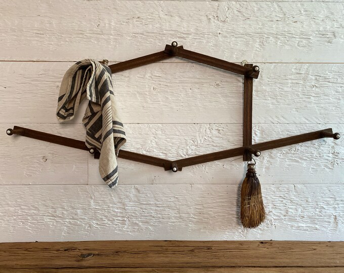 Antique Wallmounted Folding Accordion Coat Rack, 8 Wooden Peg Hat