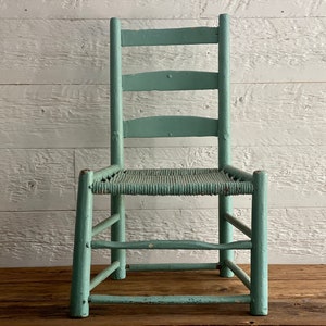 Antique painting wood chair, rustic farmhouse chair, hand-made chair with layers of old paint, from Quebec Canada
