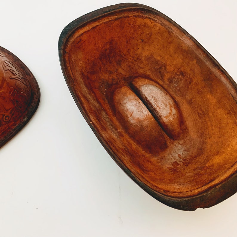 Vintage Romertopf Clay Terra Cotta Baking Dish #109 Made in West Germany Seasoned Pot Embossed Chicken Rooster Fish