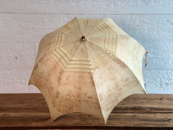 Antique Victorian linen parasol, or umbrella, wit… - image 7