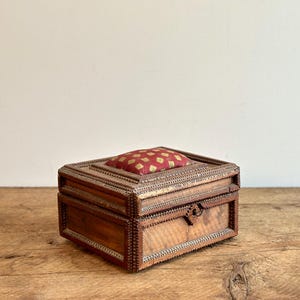 Antique tramp art hand-carved wood sewing box with a silk pin cushion on the top, hand-made jewelry box, circa 1850-1900