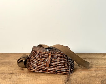 Ornement Vintage Sans Marque Panier De Pêche Vintage (creel) Ornemental Avec Poignées - Décoration Rustique - Sans Marque Statues Pour Jardin
