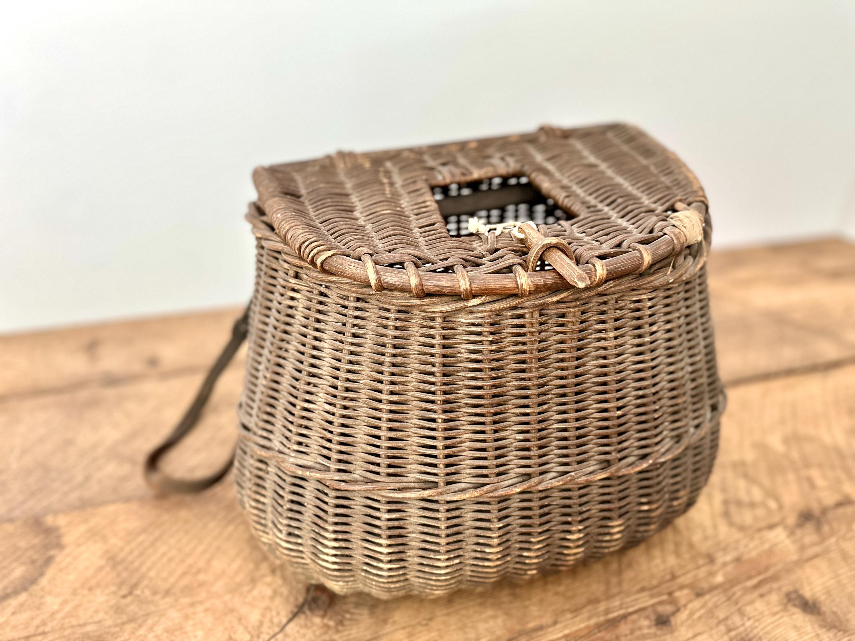 Panier De Pêche Ancien – Osier Et Cuir – 35 X 14 X 20 Cm – Occasion