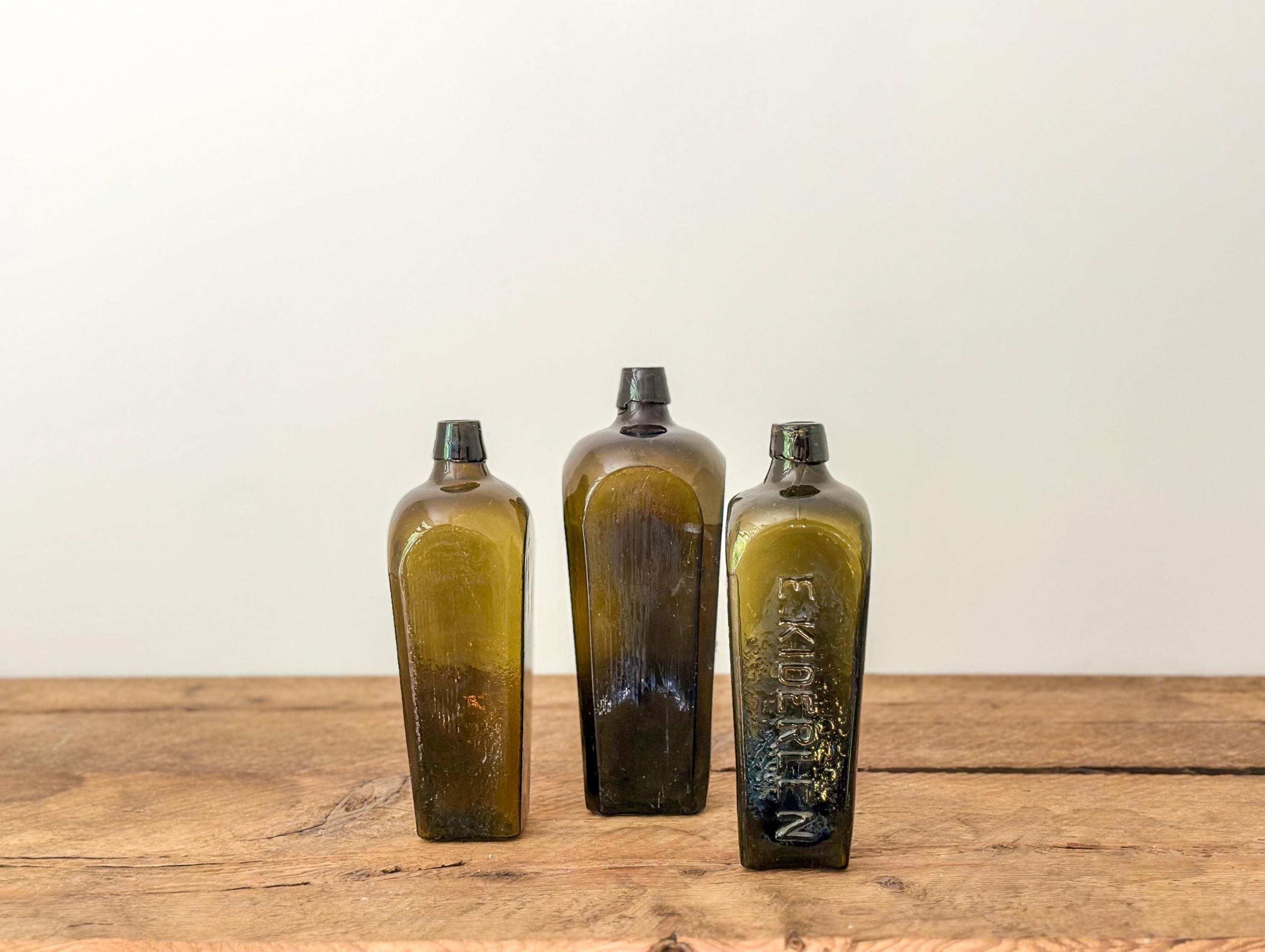 18〜19世紀　ジンボトル　ケースボトル　エンボス文字 Case gin bottle - Etsy 日本
