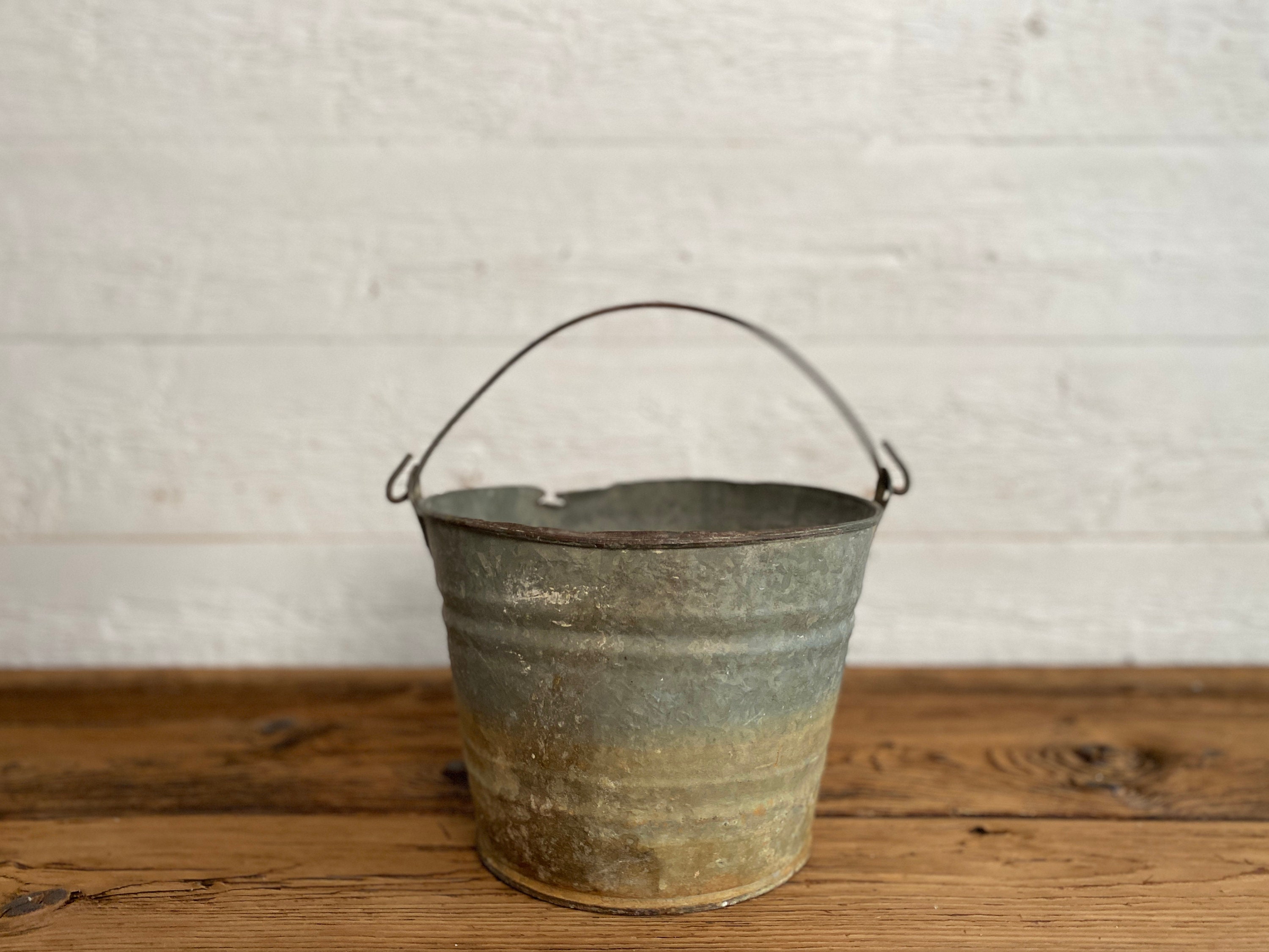 Tin foot tub top