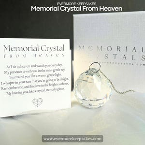 Attrape-soleil en cristal commémoratif Prisme suspendu Ornement de fenêtre Créateur d'arc-en-ciel Sympathie Deuil Perte Fausse couche Deuil d'un animal de compagnie Monument commémoratif de la fête des Mères