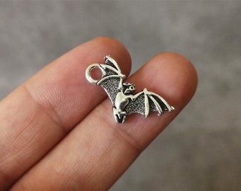 Fledermaus Charm Antik Silber Ton