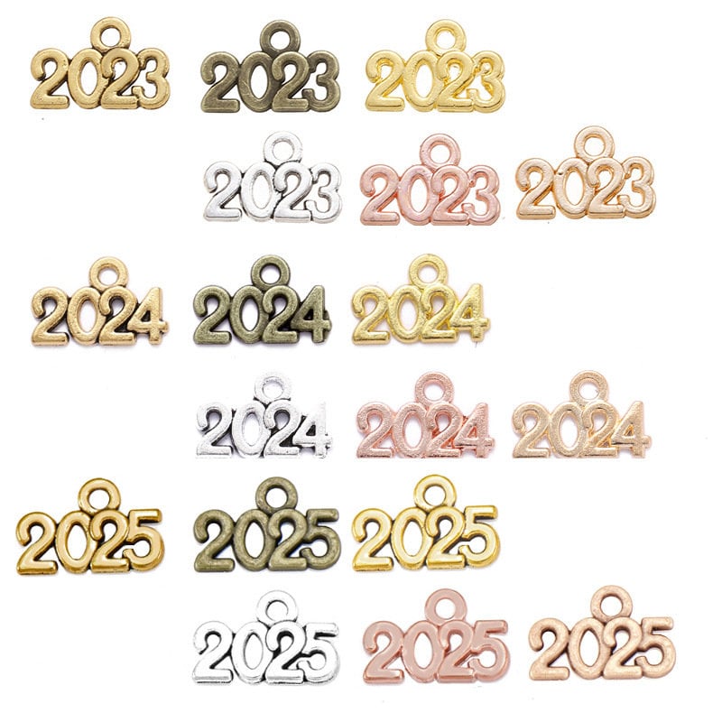 Ciieeo Mini Metal 2024 Charm Graduation Cap Tassel Charm Alloy 2024 Number  Pendant 2024 Year Jewelry Keychain Charms for Bracelet Necklace Earring