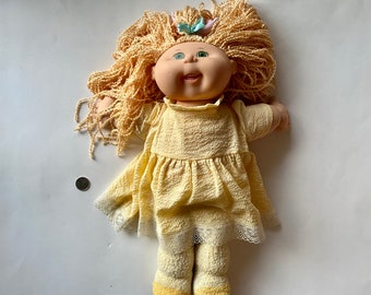 2004 Play Along Cabbage Patch Kids Doll, Blond Curly Hair with Green Eyes Cabbage Patch Doll, Collectible Girl Baby Doll, Braided Blond Hair