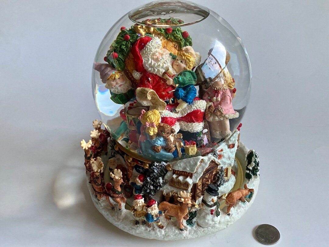 Vintage Christmas Large Snow Globe Santa Clause Snow Water - Etsy