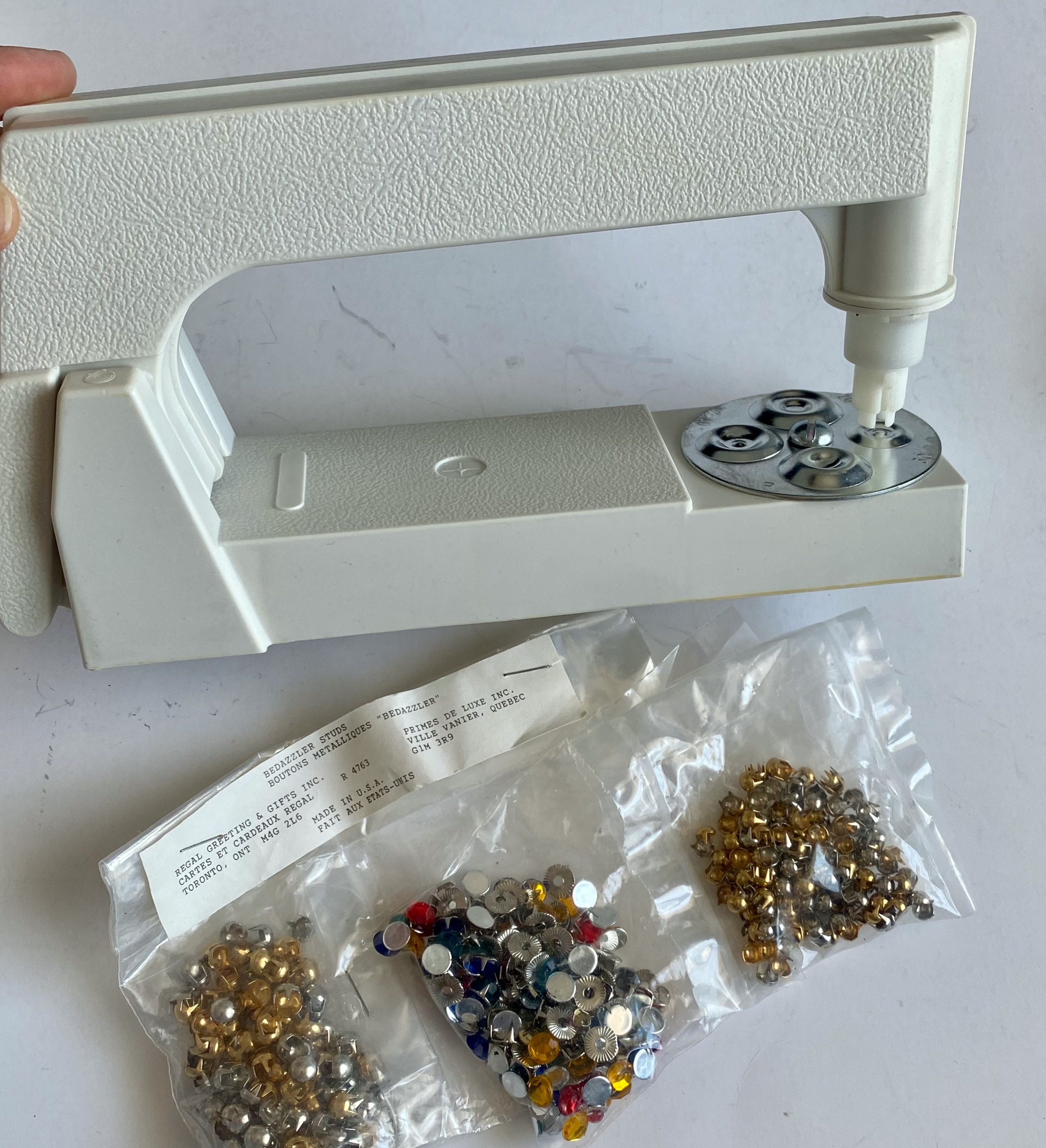 Vintage Rhinestone Stud Setter, the Bedazzler Rhinestone Kit, Vintage  Rhinestone Stud Setter Machine, 1980s Crafts Kit, Bedazzler Set 