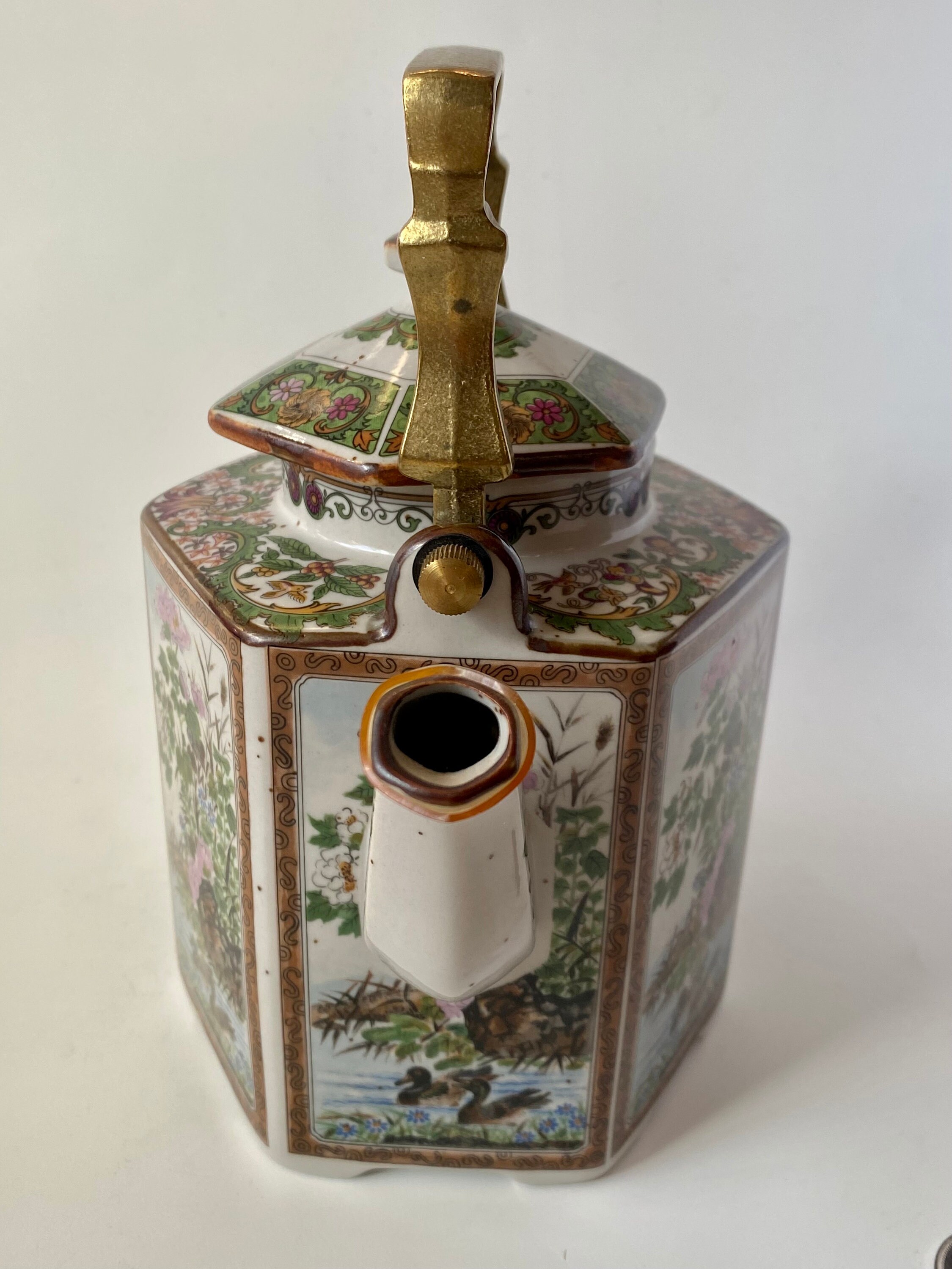Vintage Noritake Hexagon Shape Tea Pot, Imperial Garden Vintage Noritake Hexagon Shape Tea Pot, Imperial Garden