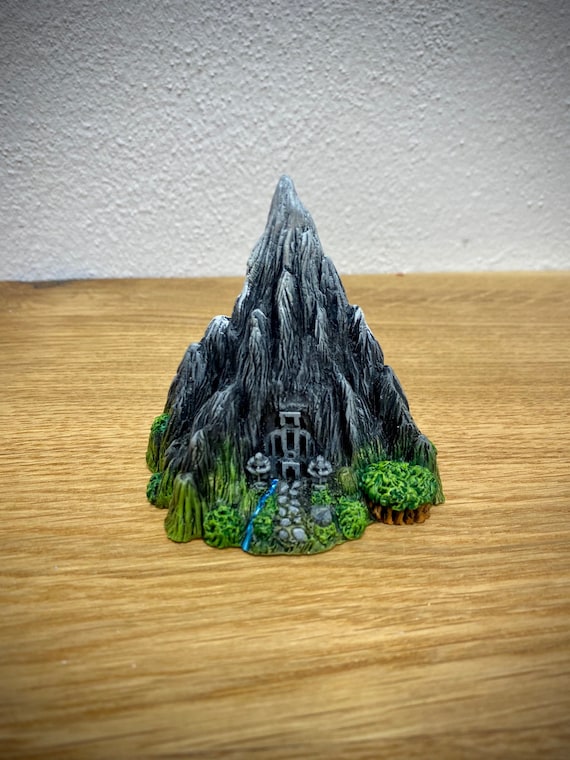 Dwarven Mountain compatible with War of the Ring or other games