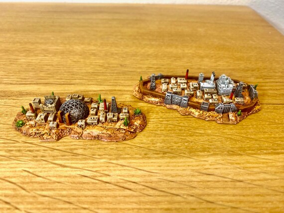 Barthertown + Ash Town - city miniatures for board games(2 pieces)