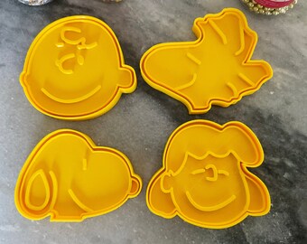 Lot de 4 Charlie Brown koek / fondant uitsteekvormen
