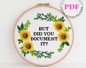 Zonnebloem grappig kruissteekpatroon pdf • Maar heb je het gedocumenteerd • Moderne subversieve borduurkaart digitale download