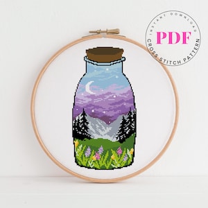 Bergkrug Kreuzstichmuster PDF | Malerische Landschaft in Flasche | Lila Sonnenuntergang Stickerei | Natur-Stickerei-Kunst | Sofort Download