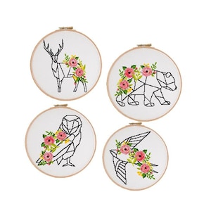 Set geometrische dieren Modern kruissteekpatroon vogel natuur bloemen borduurontwerp Eenvoudige kruissteekkaart digitaal formaat - pdf