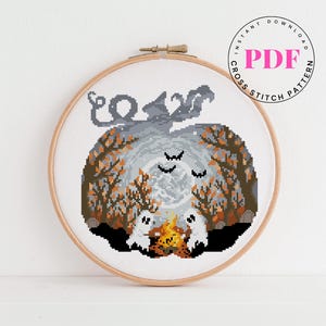 Ghost kruissteekpatroon pompoen kruissteek halloween kruissteekpatroon spookachtig gothic Digitaal formaat - pdf