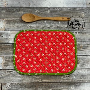 Oversized Quilted Casserole Hot Pad: 16&quot;x12&quot; Reversible Trivet