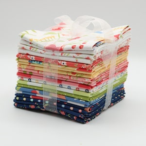 Sunwashed fat quarter bundle by Corey Yoder for Moda fabrics, 100% cotton, store cut and bundled, new, (20) 18" x 22" fabrics, coordinates