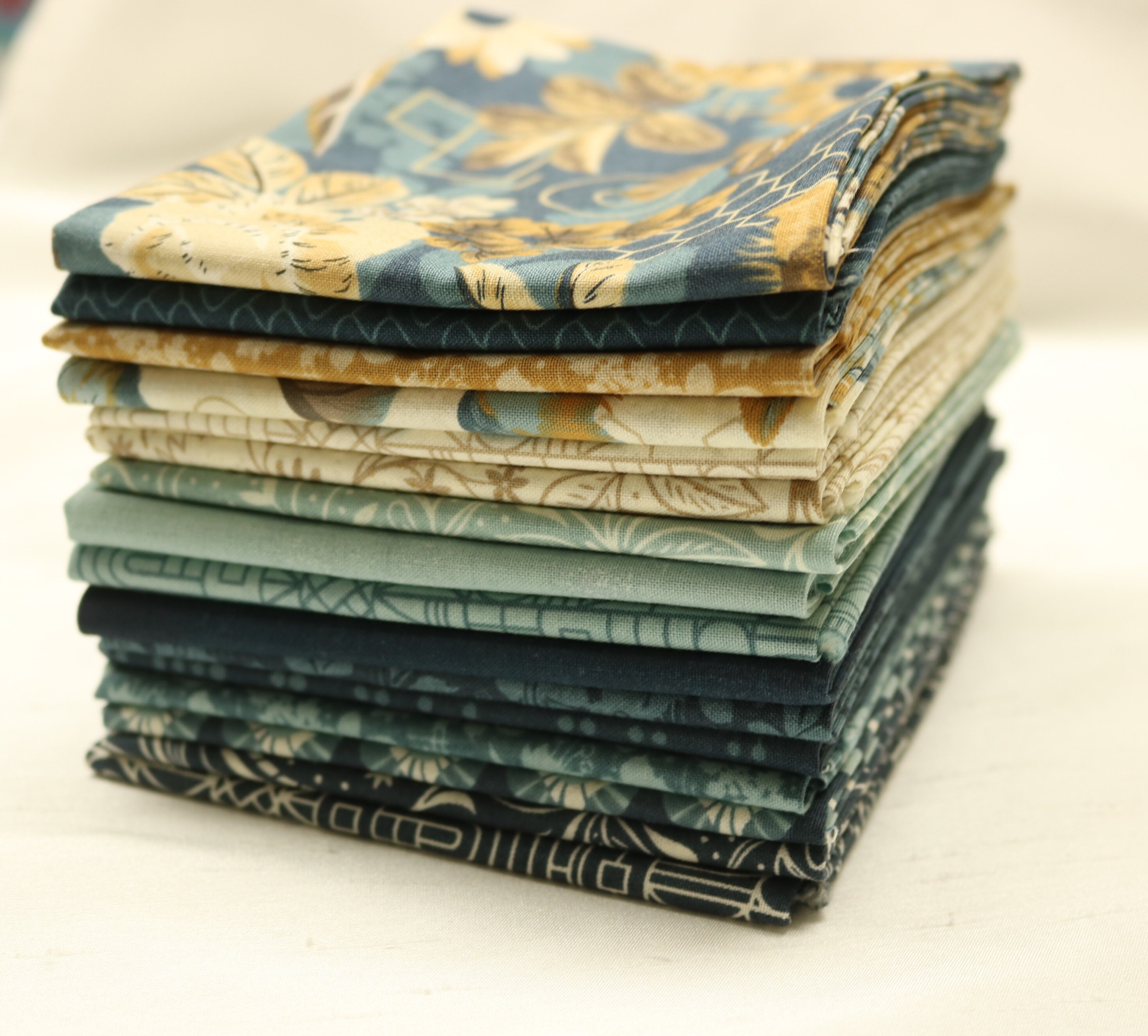 Decorum Fat Quarter Bundle by Basicgrey Moda Fabrics 100 Etsy