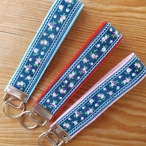 Felt lanyard