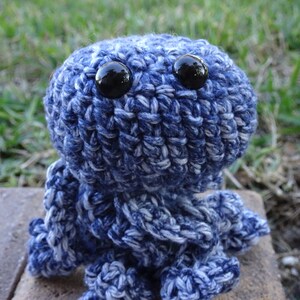 Crochet Amigurumi Octopus - Plushie Toy - Octopus