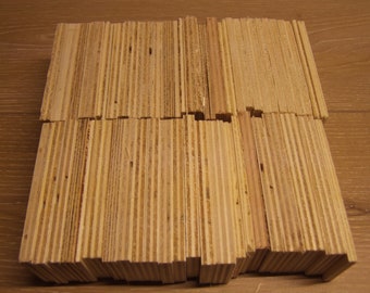 150 st. bodemplaten, compensatieplaten, ondervloermateriaal, raamwiggen 3-10 mm